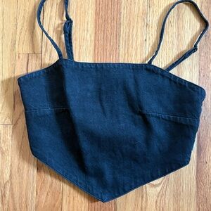 Wrangler Black Pointed Hem Crop Top with Adjustable Straps Size Small